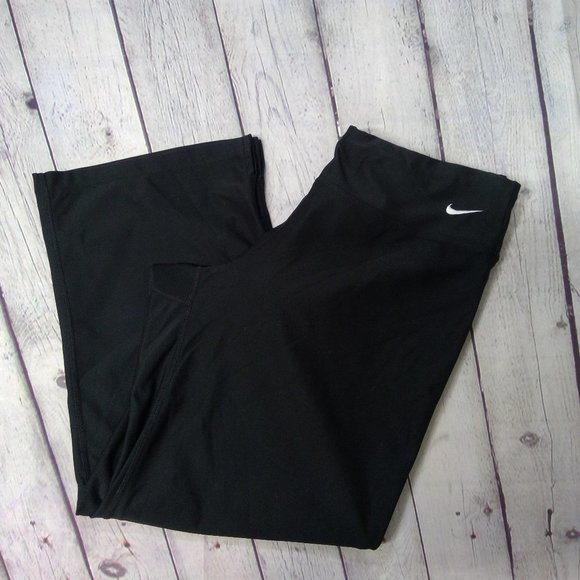 Nike | Cropped Leggings Size Small - Picture 1 of 3